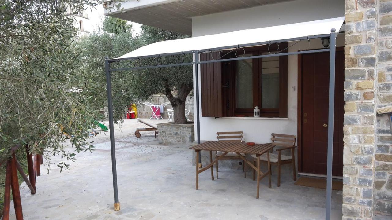 Casal Finocchito Villa โอเลียสโต ชีเลนโต ภายนอก รูปภาพ